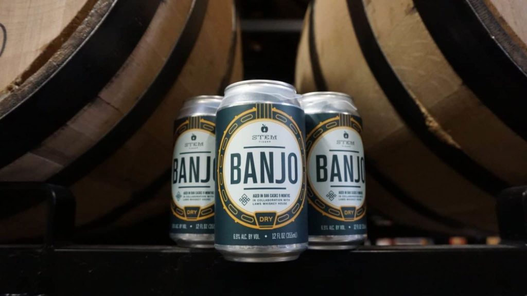 Banjo Cider with Barrels